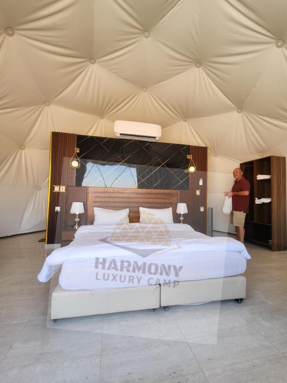 ホテル Harmony Luxury Camp ワディ ・ラム エクステリア 写真